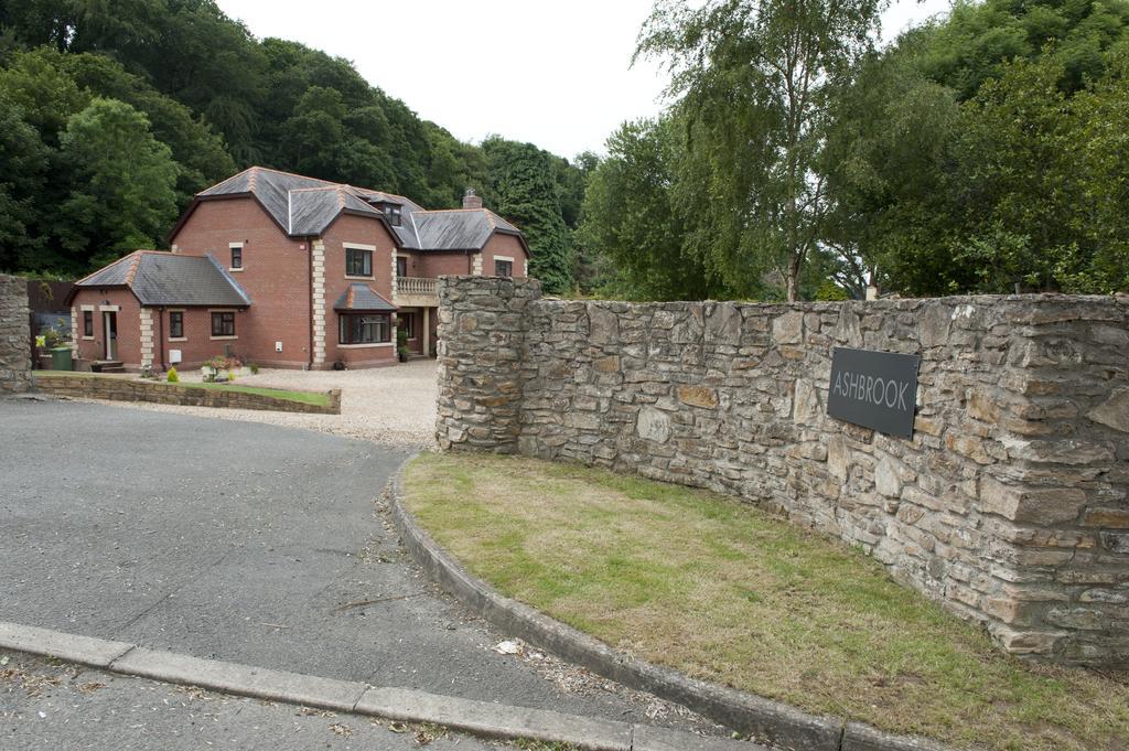 Ashbrook Bed And Breakfast Llandudno Luaran gambar