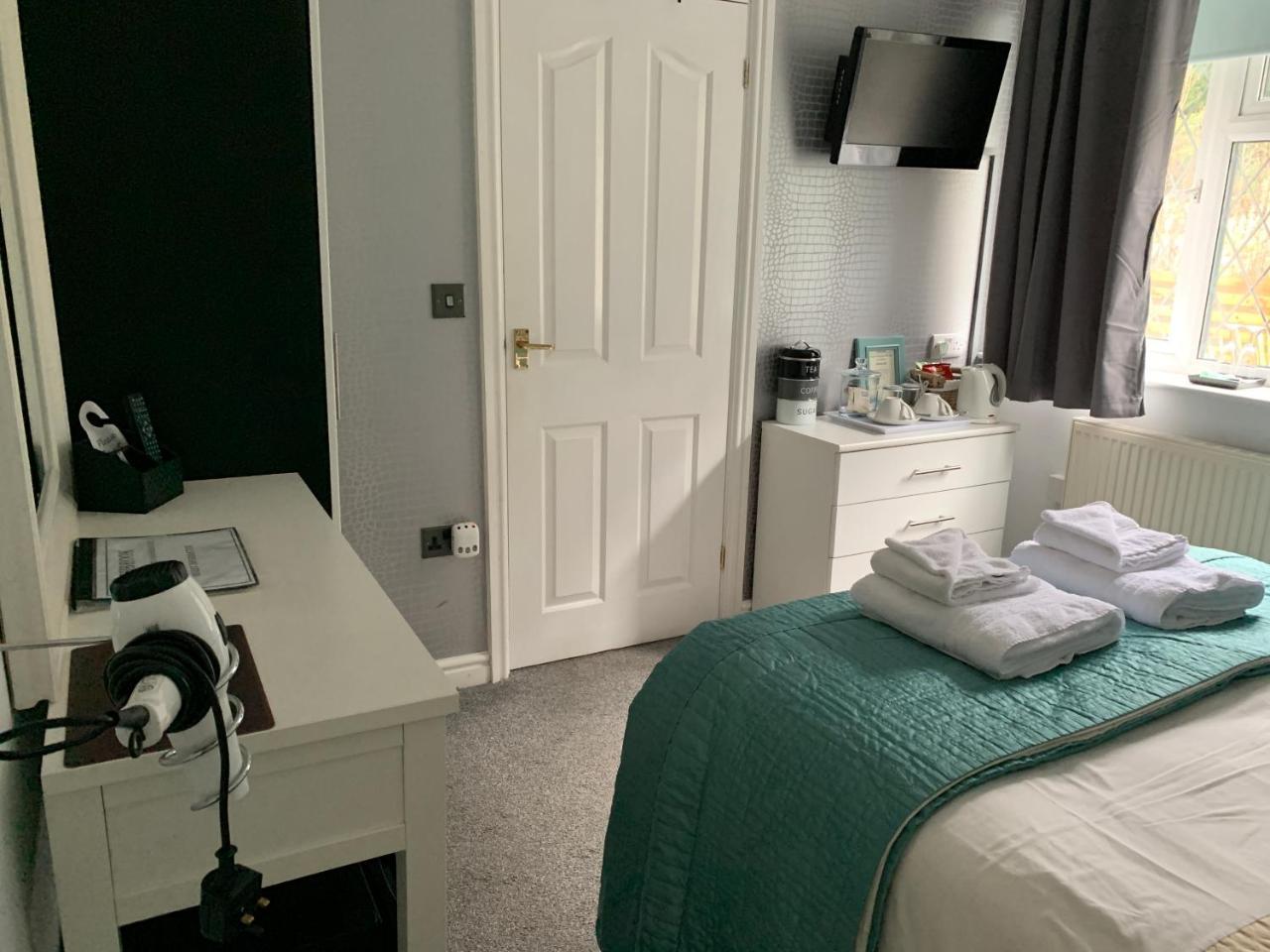 Ashbrook Bed And Breakfast Llandudno Luaran gambar