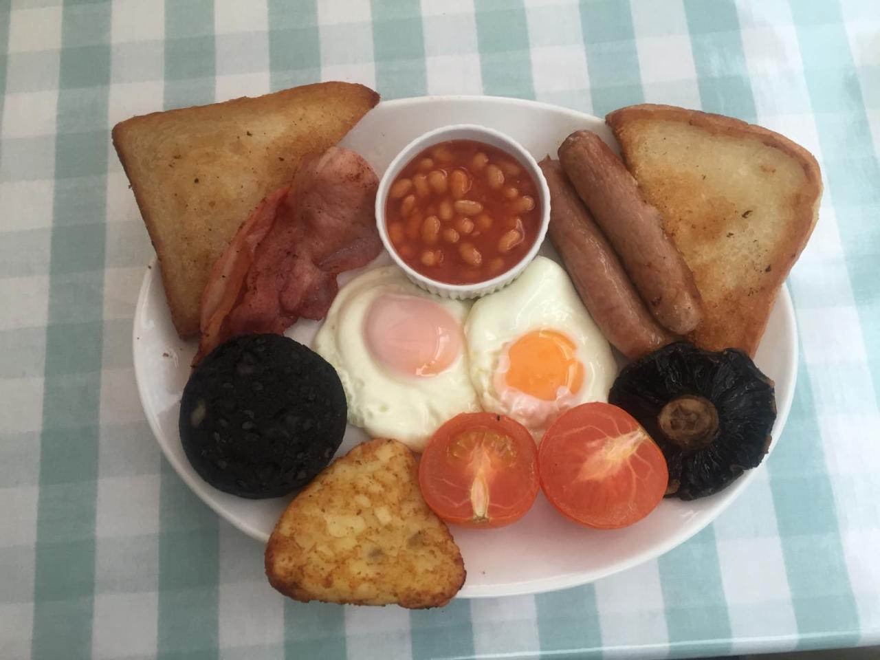 Ashbrook Bed And Breakfast Llandudno Luaran gambar